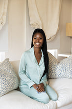 Load image into Gallery viewer, Ocean Eyes Barbie Set